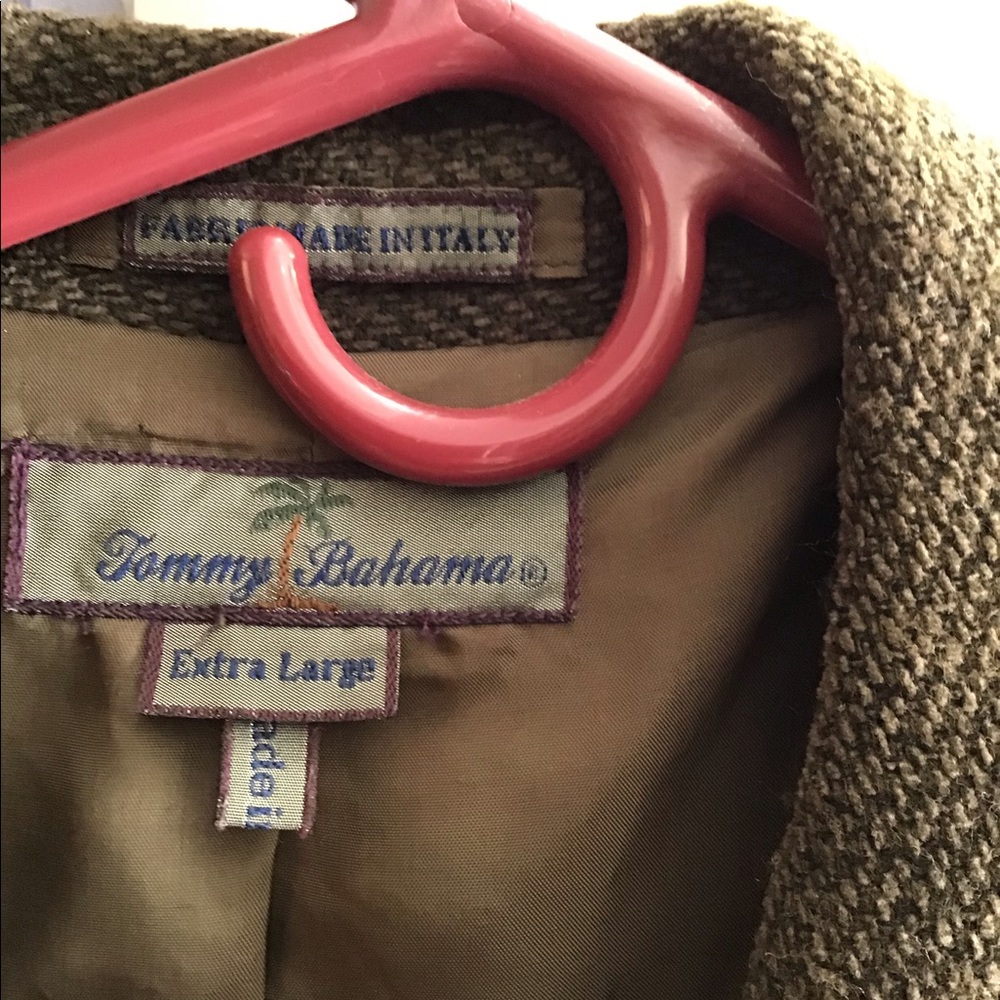 Euc Tommy Bahama Button Down Jacket - image 5